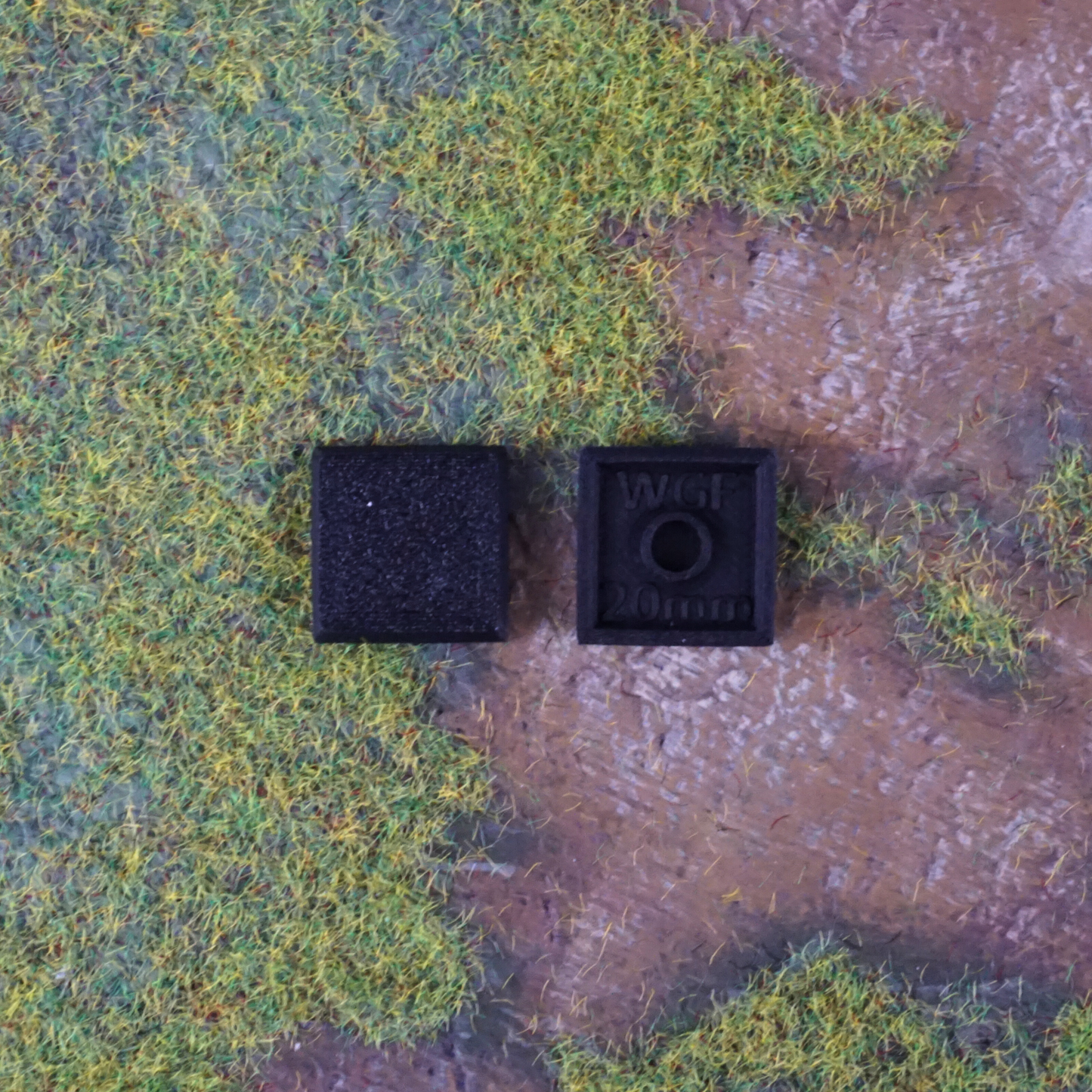 20mm - Square Bases (20 units)