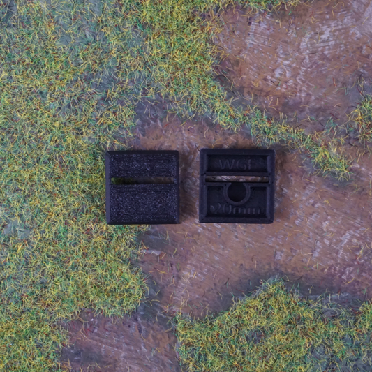 20mm - Square bases with horizontal slot (20 units)