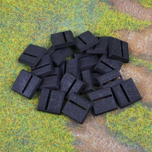 20mm - Square bases with horizontal slot (20 units)